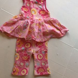 Baby Lulu 2 piece floral set sz 24 mo.